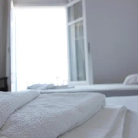 Cavos Beatnik Hotel 2*